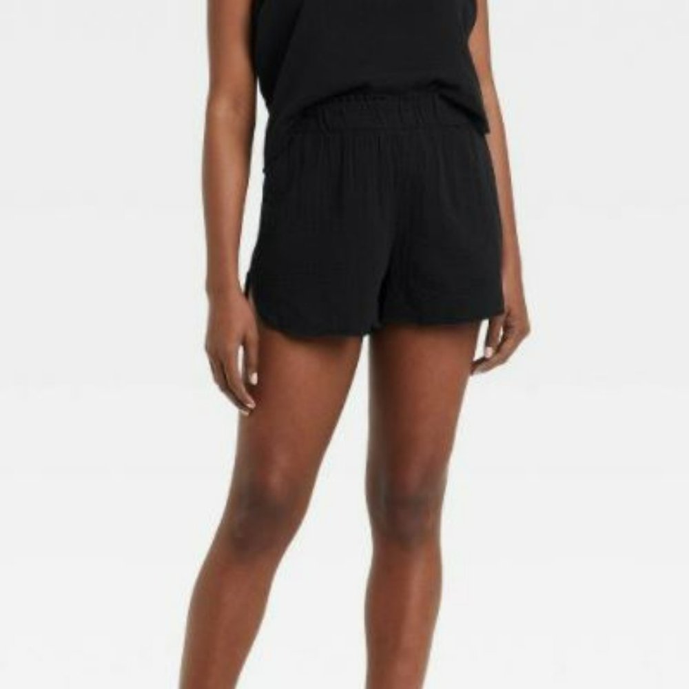 Universal Thread High Rise Pull on Shorts NEW